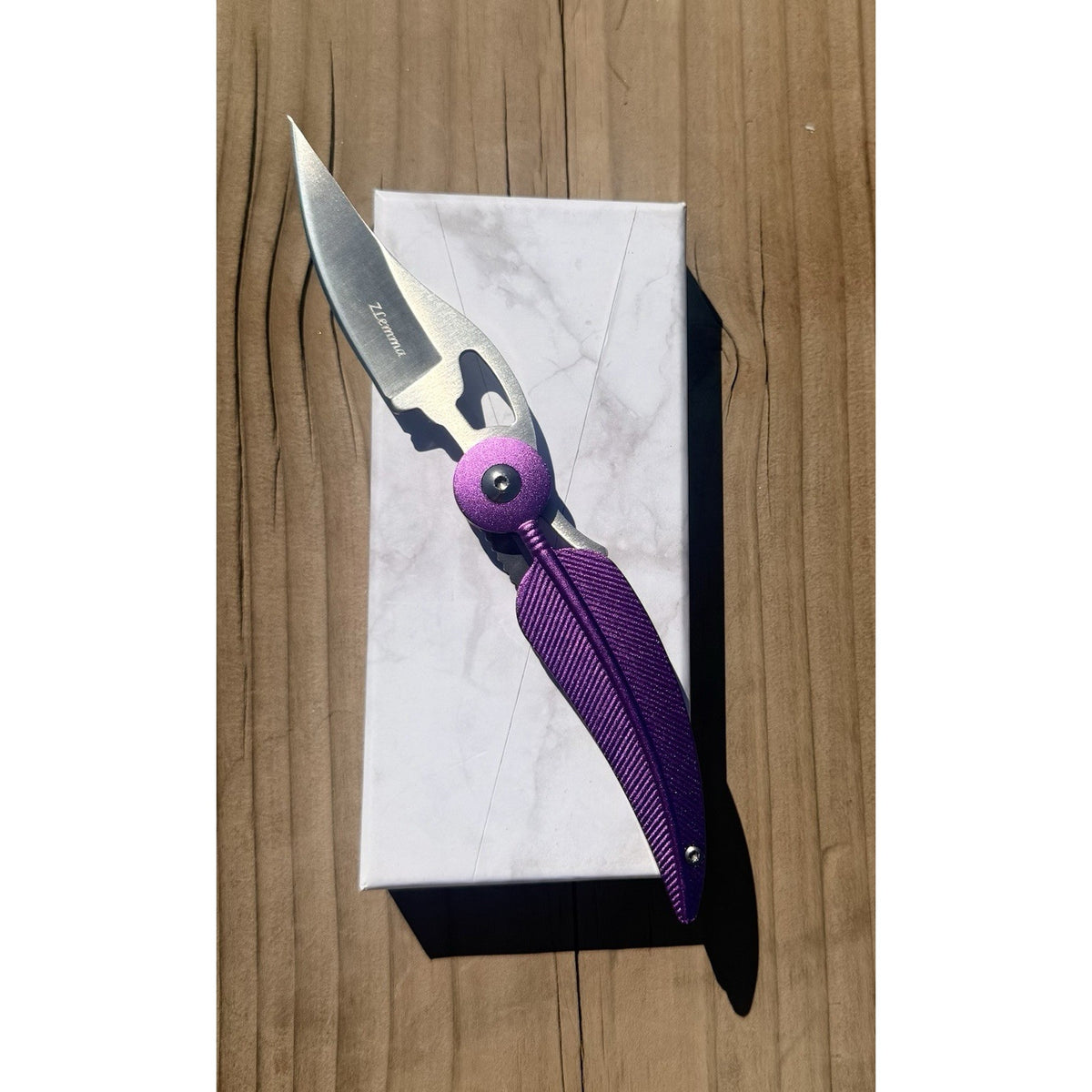 Feather Folding Knife 3.5" Stainless Steel Extended Blade Hot Pink Handle