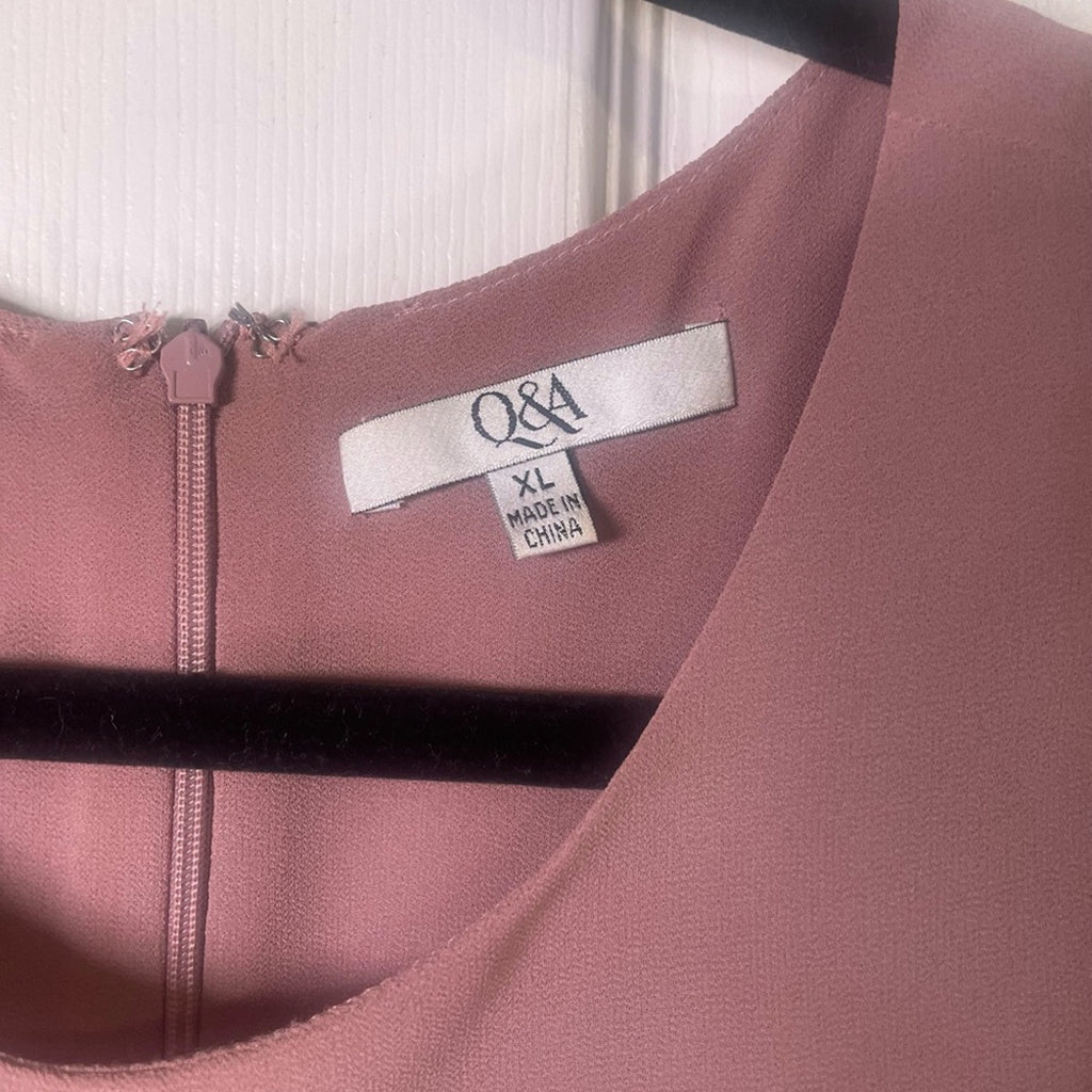 Q&A Off the Shoulder blouse